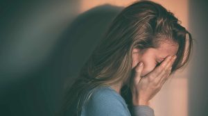 سوگواری ،جای خالی عزیز از‌دست‌رفته را چطور پر کنیم؟ ،مدارا با دیگران درسوگواری ،هضم اندوه در مناسبت‌های شاد