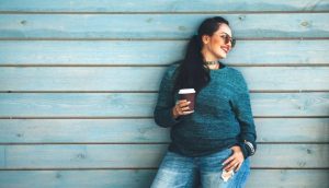 دوست داستن بدن ،چطور بدنمان را همان طور که هست دوست داشته باشیم؟ ،مقایسه‌کردن را کنار بگذارید ،از آینه کمک بگیرید