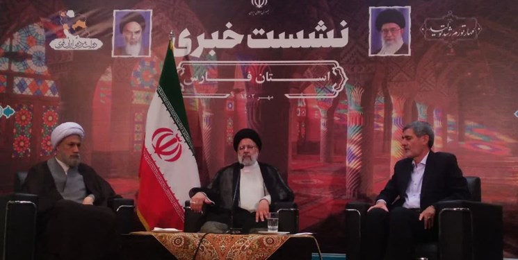 1698149115 904 بهره‌برداری از ۷۰۰ هزار میلیارد ریال پروژه در دومین سفر