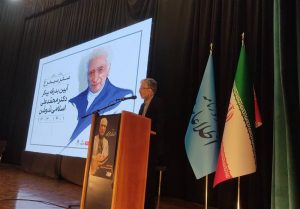 حدادعادل: ندوشن همه عمر در وطنِ زبان فارسی زندگی کرد