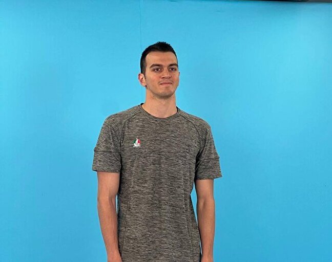 شنا برای موفقیت در میادین بین المللی نیاز به حمایت و امکانات دارد