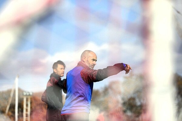 واکنش سرمربی تراکتور به پیشنهاد تیم فوتبال دپورتیوو لاکرونیا - خبرگزاری مهر | اخبار ایران و جهان