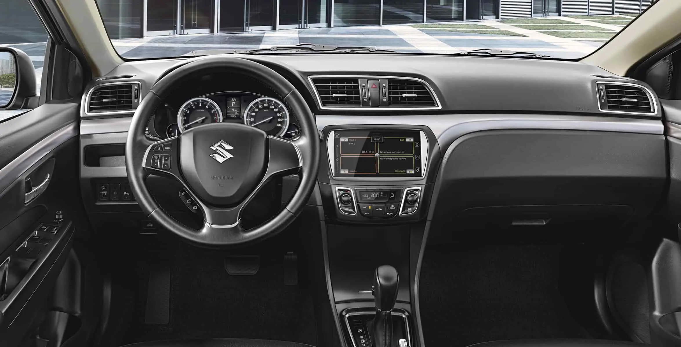 داخل سوزوکی سیاز