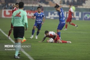 بازیکن استقلال بازی با نساجی را از دست داد - خبرگزاری مهر | اخبار ایران و جهان