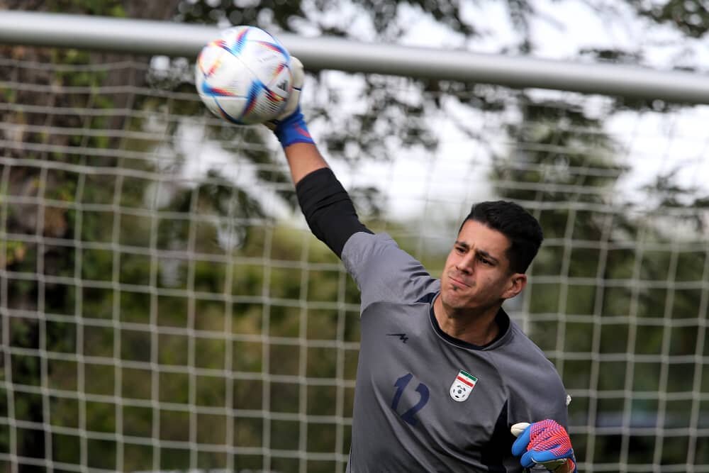 نیازمند: اگر قراردادها مشکل داشت چرا کارت بازی صادر کردند؟ - خبرگزاری مهر | اخبار ایران و جهان