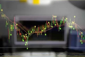 پیش بینی بورس یکشنبه 10 دی 1402 / پرهیز بازار سهام از خرید‌های هیجانی