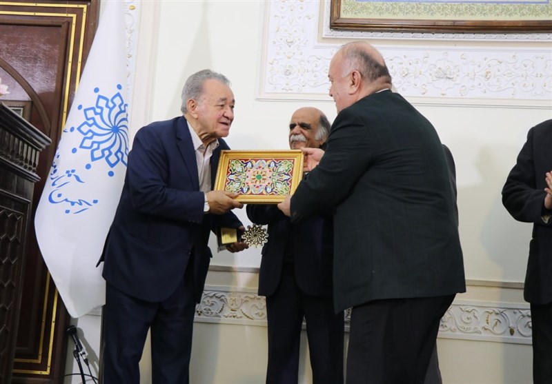 1704091691 105 رواقی؛ استاد مسلم پژوهش های نوین در عرصه هنر و