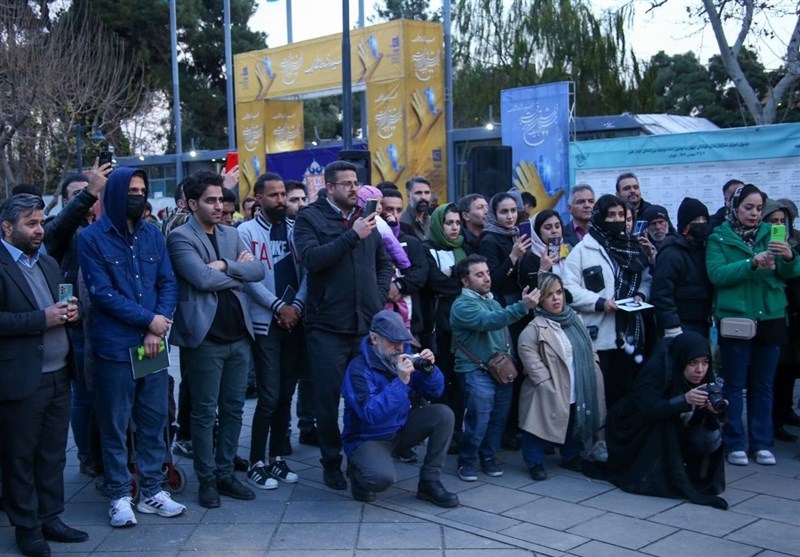 رکورد وجود مخاطبان در تئاتر شهر ناکامی / دو هزار تماشاگر در یک روز 3 1706319622 699 رکورد وجود مخاطبان در تئاتر شهر ناکامی دو هزار