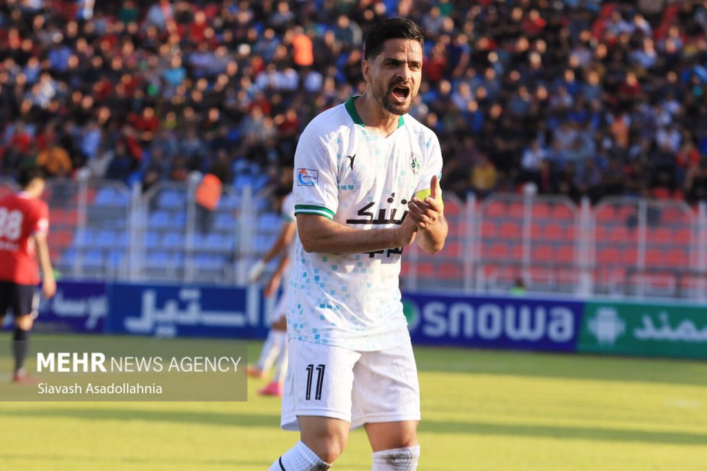 تساوی تیم های ذوب آهن و گل گهر در نیمه اول - خبرگزاری مهر | اخبار ایران و جهان