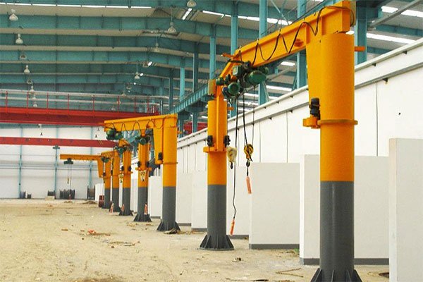 تشابهات جرثقیل بازویی و جرثقیل دروازه ای چیست ؟ 2 جرثقیل بازویی