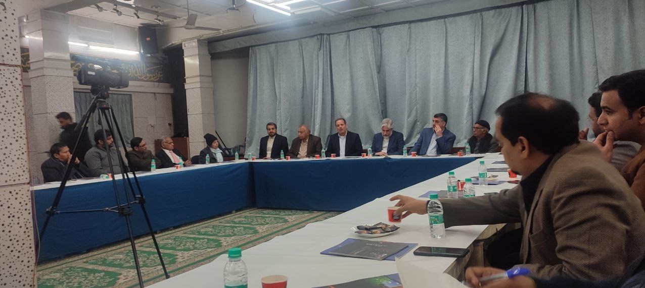 استادان زبان فارسی دانشگاه های هند: ربط ما با ادبیات معاصر ایران کمرنگ است / حافظ و سعدی نیاورید 2 نمایشگاه کتاب دهلی , کشور هند , کتاب و ادبیات , زبان فارسی , شعر فارسی , کتاب ,