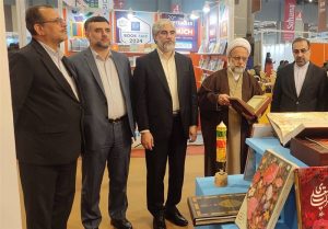 غرفه ایران در نمایشگاه کتاب دهلی افتتاح شد / توصیه سفیر ایران برای ترجمه آثار ایرانی به هندی