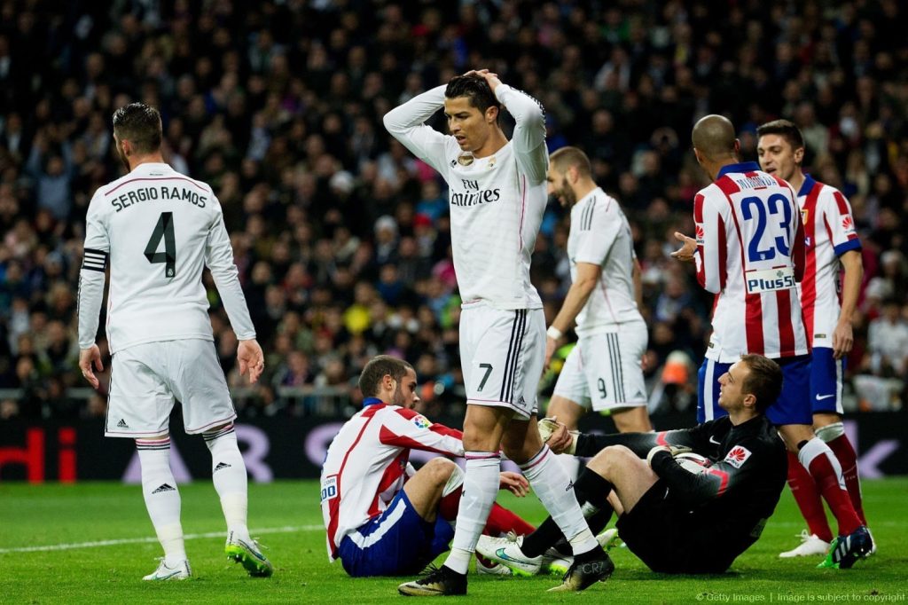 خشم و نفرت در مستطیل سبز به روایت &quot;داستان‌های فوتبال&quot;