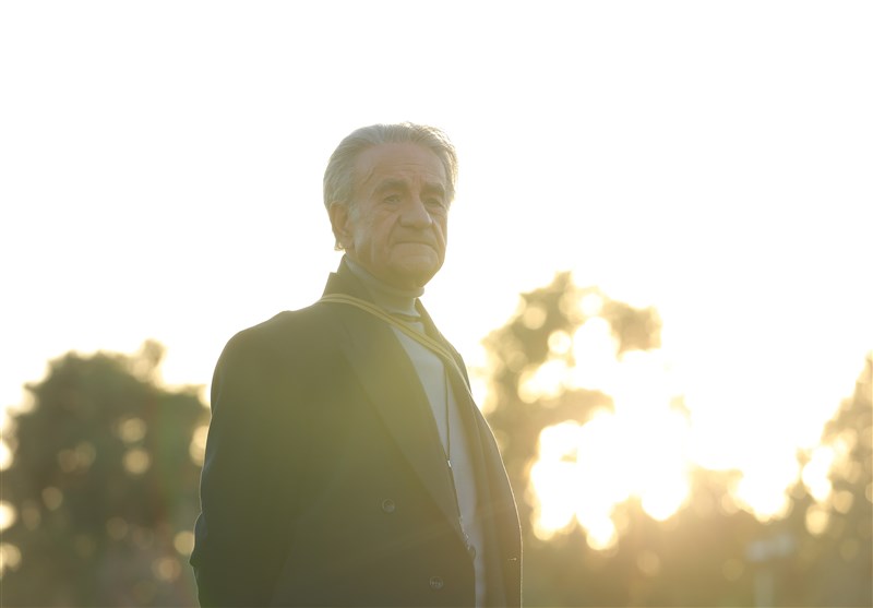 دعوت وزیر ورزش از فوتبالیست‌ها برای تماشای «پرویزخان»