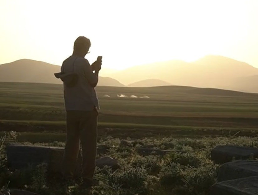 "ریشه خوانی" و داستان مهاجرت معکوس