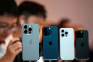 قیمت گوشی آیفون امروز 15 اسفند 1402