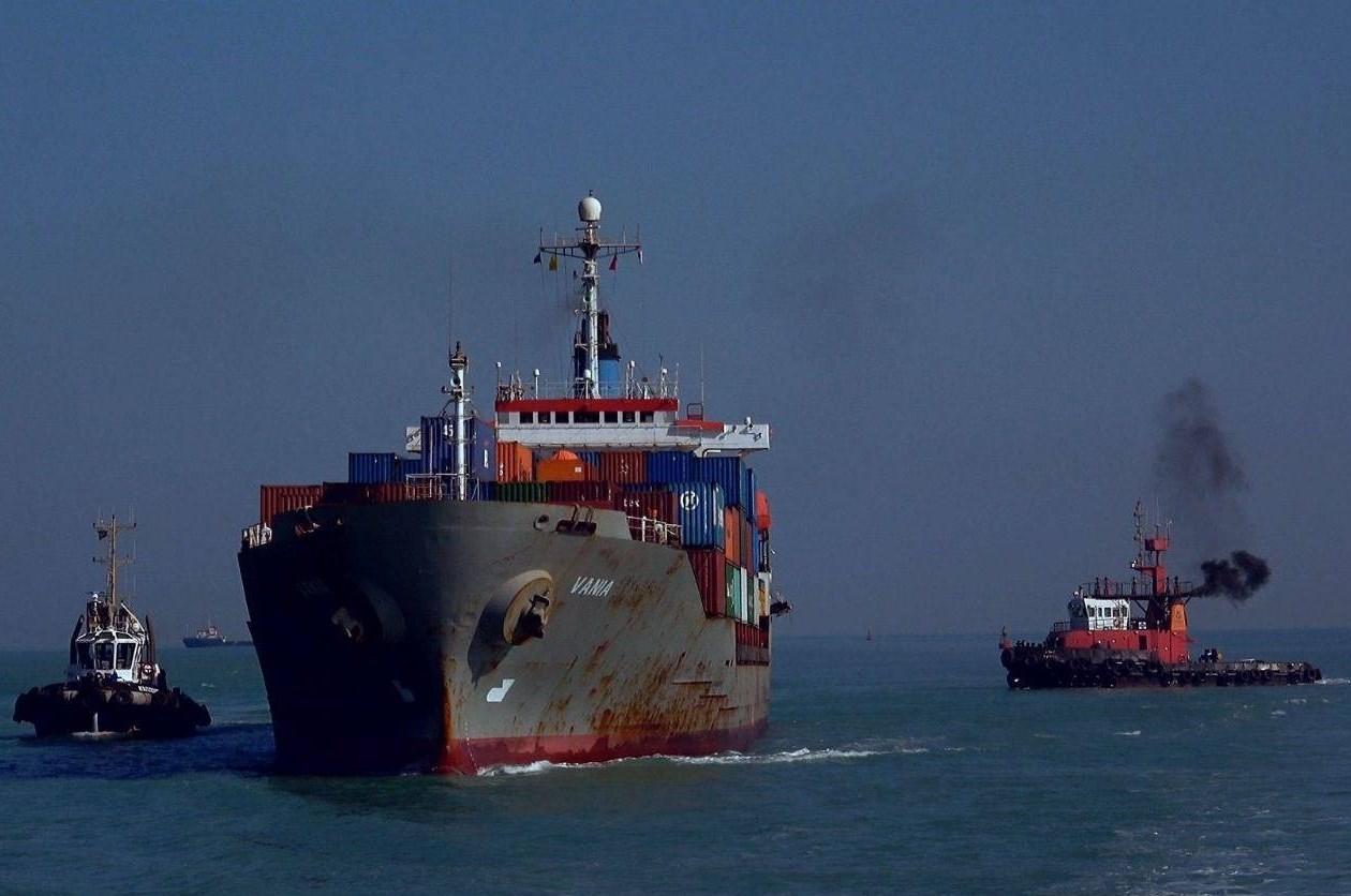 مستندساز برگزیده فجر: انها گفتند مهمانی همه است و خداحافظ_خبررسان 2 مستند , سینما , جشنواره فیلم فجر , سینمای ایران , سینمای مستند , جشنواره بینالمللی سینما حقیقت ,