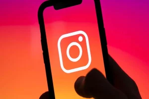 اینستاگرام ظاهراً به قابلیت هوش مصنوعی برای نوشتن متن استوری‌ها مجهز می‌شود