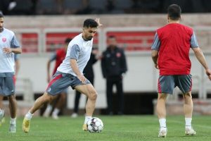 تمرین پرسپولیس زیر بارش باران/ سرخ ها فردا به اردو می روند - خبرگزاری مهر | اخبار ایران و جهان