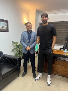 دروازه‌بان پرسپولیس به دیدار با سپاهان می رسد؟