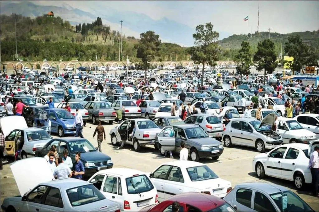 مسئله قیمت‌گذاری خودرو در ایران بررسی شد