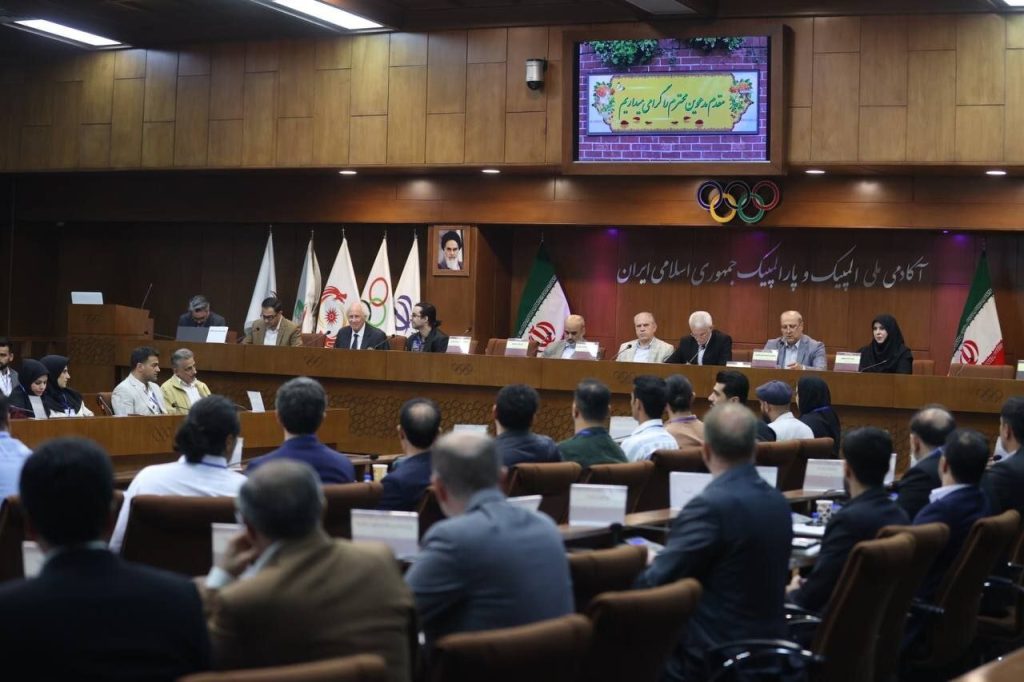 اینچه درگاهی بانوی قدرتمندی است/ روند اصلاح اساسنامه ادامه دارد - خبرگزاری مهر | اخبار ایران و جهان