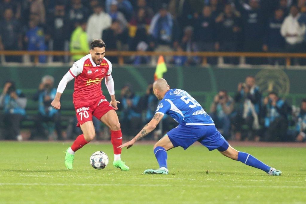 تیم‌های صدرنشین لیگ فوتبال در هفته‌های پایانی به مشکل می‌خورند - خبرگزاری مهر | اخبار ایران و جهان