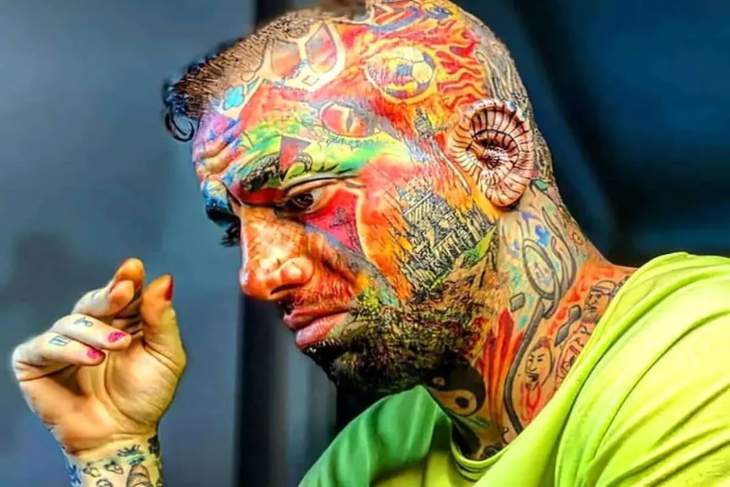 اقدام جالب تتلو در زندان؛ او در حال توبه است؟