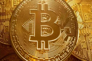 قیمت بیت کوین و 5 ارز دیجیتال مهم امروز 10 خرداد 1403