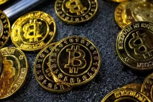 قیمت بیت کوین و 5 ارز دیجیتال مهم، امروز 23 اردیبهشت 1403