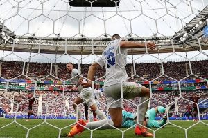 شگفتی جام ملت ها رقم خورد/ شیاطین سرخ حریف اسلواکی نشدند - خبرگزاری مهر | اخبار ایران و جهان