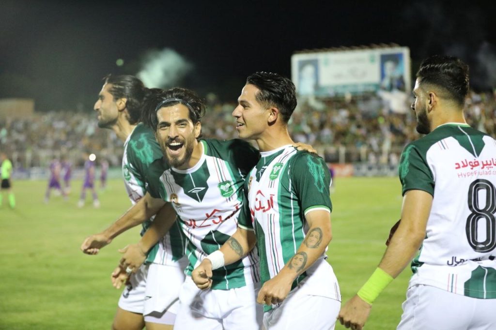 شادی خیابانی مردم خرم‌آباد بعد از صعود خیبر به لیگ برتر - خبرگزاری مهر | اخبار ایران و جهان