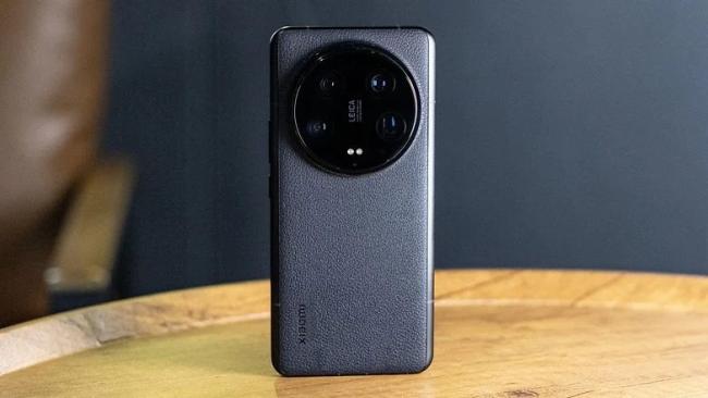 قیاس دو پرچمدار سامسونگ و شیائومی؛ Xiaomi 14 Pro و S24Ultra_خبررسان 3 گوشی شیائومی 14