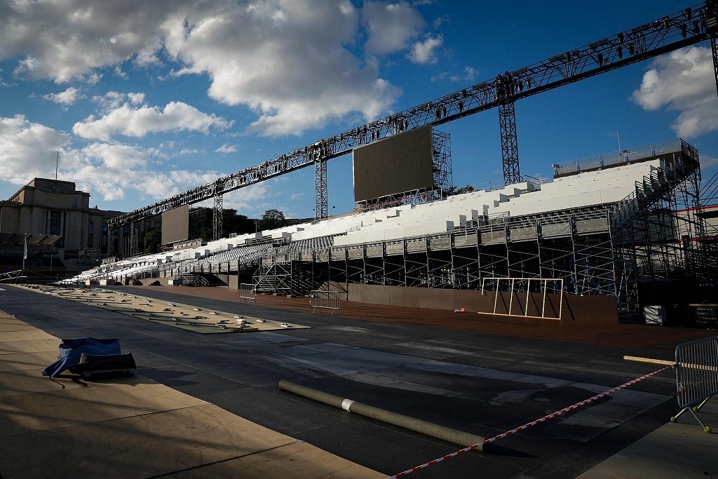 «پارک قهرمانان» در حال تکمیل است/ دیدار رایگان با چهره‌های مشهور