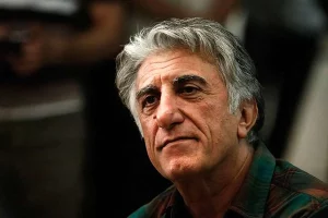 رضا کیانیان: از دولت پزشکیان مطالبات جدی داشته باشیم