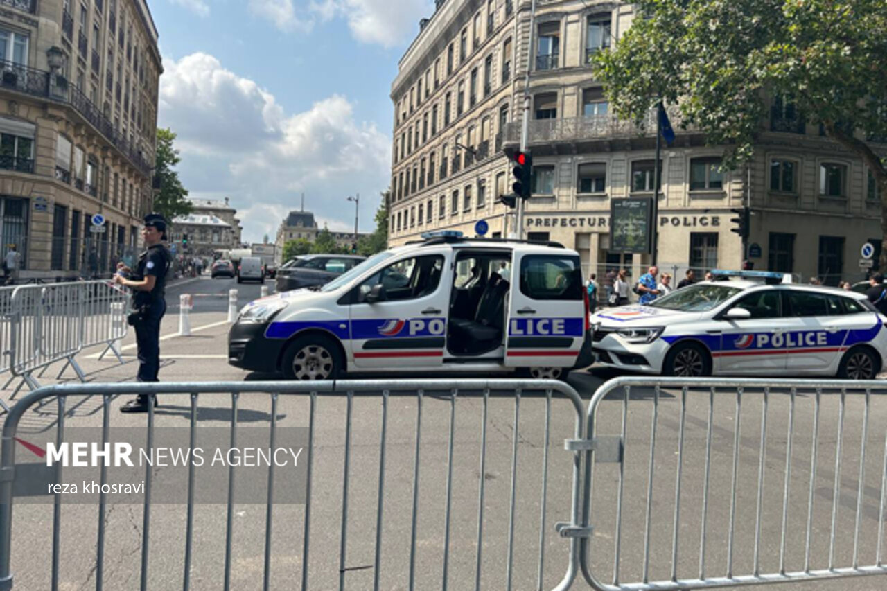 تکرار خاطرات لندن ۱۲ سال سپس در پاریس/ این اروپاییهای ناخن خشک! - خبررسان 3 تکرار خاطرات لندن ۱۲ سال بعد در پاریس/ این اروپاییهای ناخن خشک!