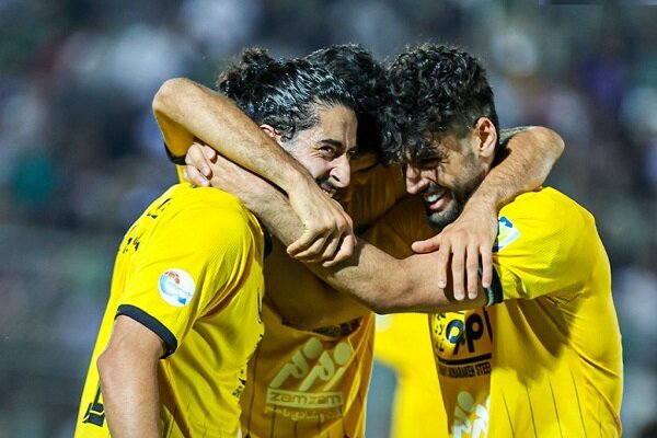 یکه تازی سپاهان در صدر/ خوش شانسی استقلال و پرسپولیس برای نباختن - خبررسان 7 یکه تازی سپاهان در صدر/ خوش شانسی استقلال و پرسپولیس برای نباختن