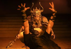 اسماعیل آذر: «نبرد رستم و سهراب» اثری نو و پخته است