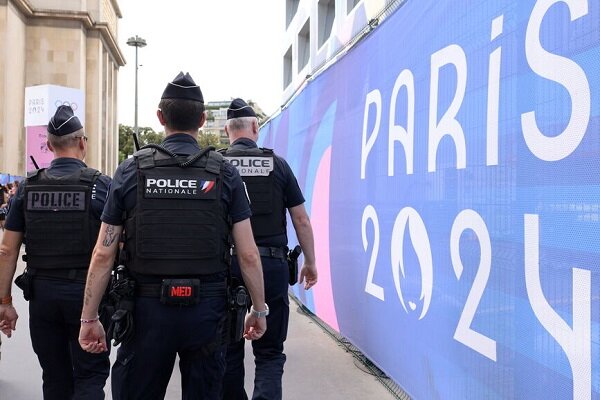 تخلیه کاخ گرندپالا به دلیل مسایل امنیتی در فرانسه - خبرگزاری مهر | اخبار ایران و جهان