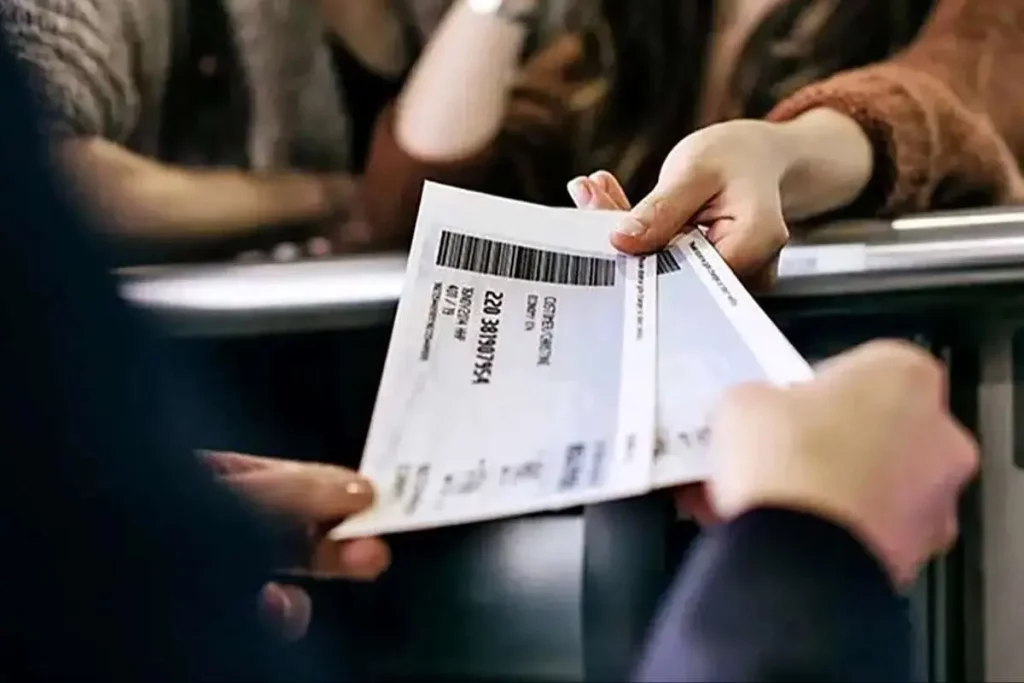 قیمت بلیط هواپیما تهران مشهد امروز پنجشنبه 25 مرداد 1403