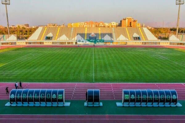 شرایط ورزشگاه امام خمینی اراک در آستانه دربی/ شروع کری خوانی ها - خبرگزاری مهر | اخبار ایران و جهان