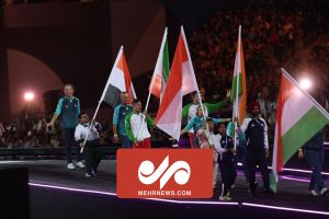 پرچمداری کاروان ایران توسط رمضان صالحی در اختتامیه پارالمپیک ۲۰۲۴ - خبرگزاری مهر | اخبار ایران و جهان