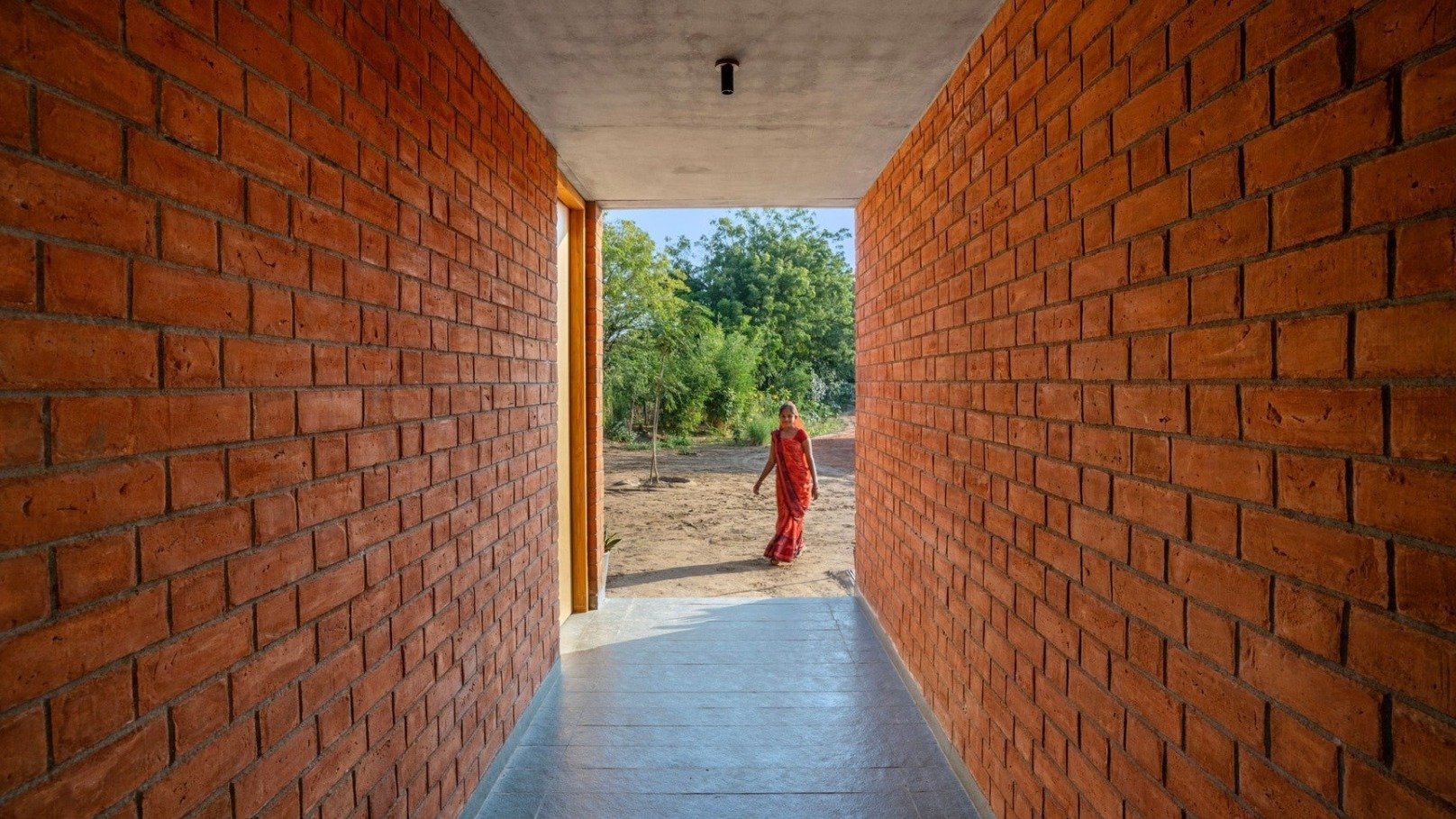 انواع آجر و کاربردهای متنوع آن در ساختمانسازی 2 2 13