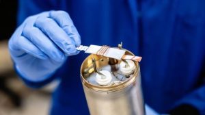 نظارت دقیق بر پیری باتری با روش NMR امکان‌پذیر شد