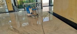 راز زیبایی سنگ خانه افشا شد؟ کفسابی راه چاره است!