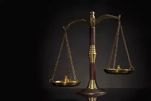 کارشناس رسمی دادگستری