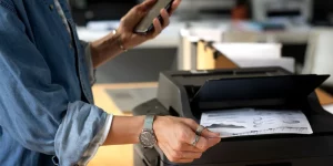 تفاوت چاپ افست و چاپ دیجیتال در تولید تقویم رومیزی