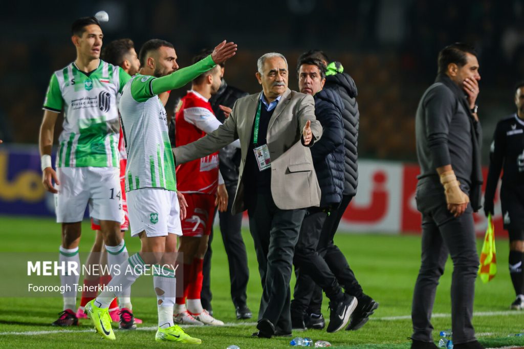 شکایت باشگاه خیبر از داور دیدار با پرسپولیس - خبرگزاری مهر | اخبار ایران و جهان