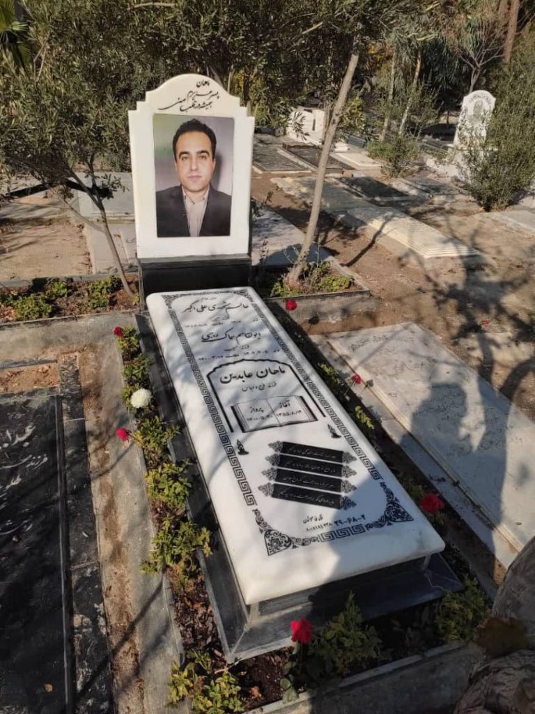 زمان مناسب برای سفارش و نصب سنگ قبر: راهنمای جامع