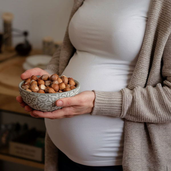 خواص فندق برای زنان در دوران بارداری + نکات مصرف